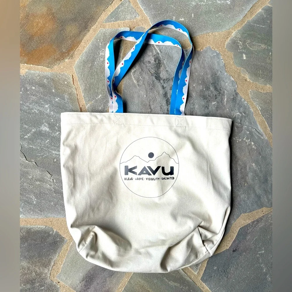 New🌟Kavu Typical Tote bag - white
